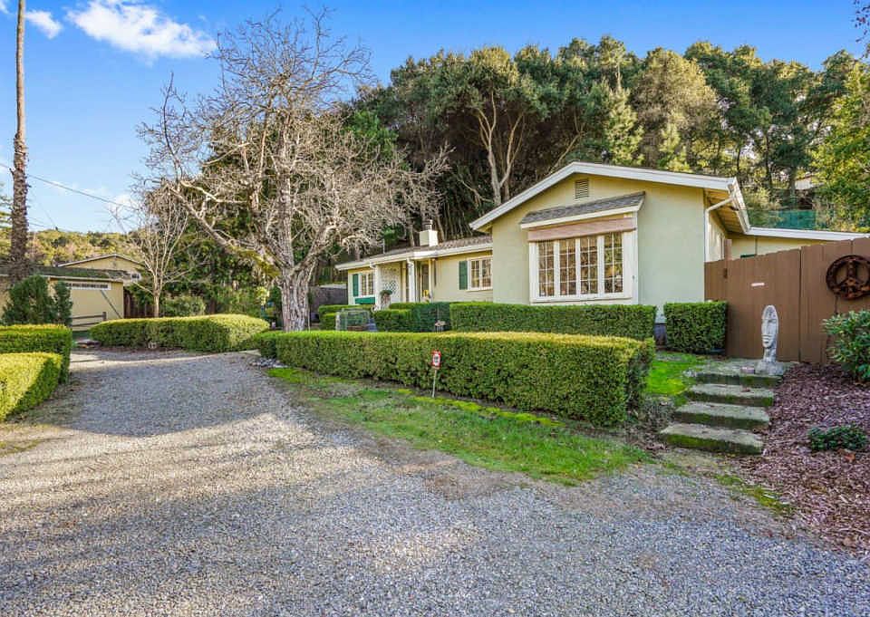 1st image of 15946 Cerro Vista Dr