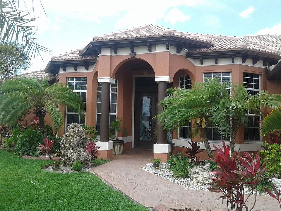1st image of 1627 NW 17th St