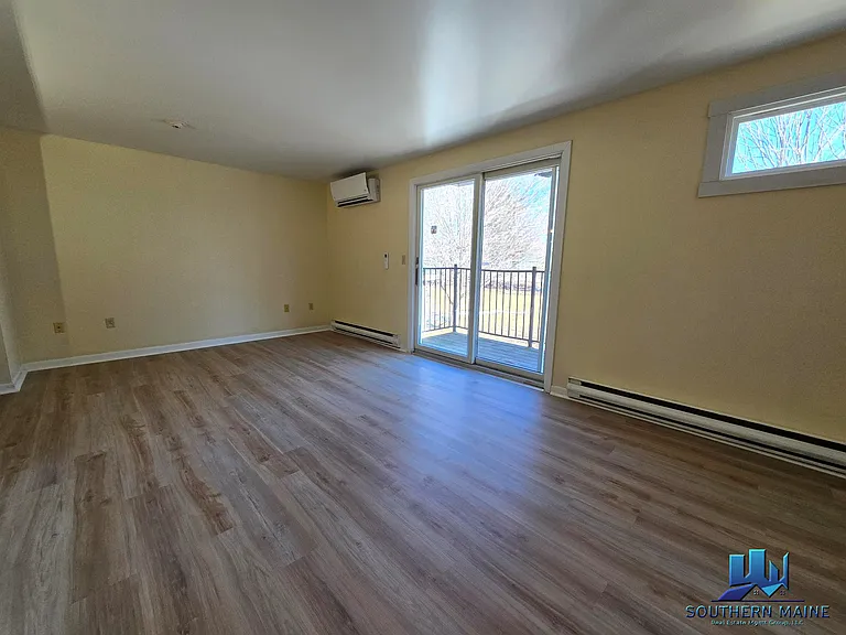 18 Townsend St #5 — Photo 2