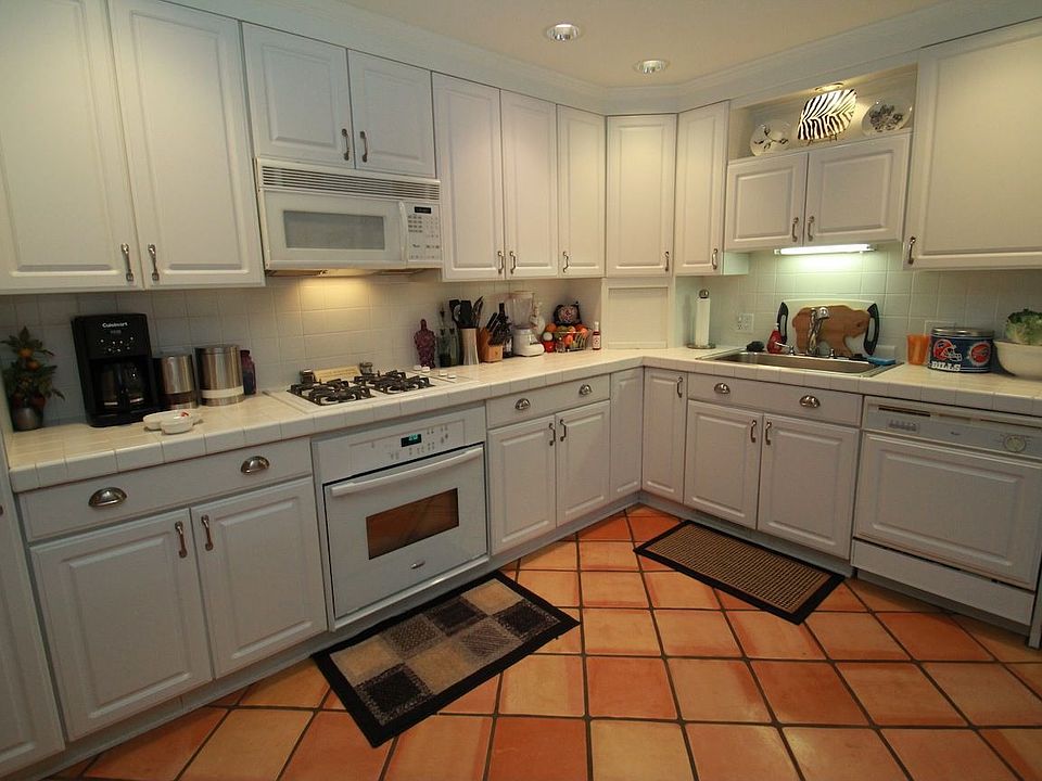 1st image of 28 Legacy Oak Trl