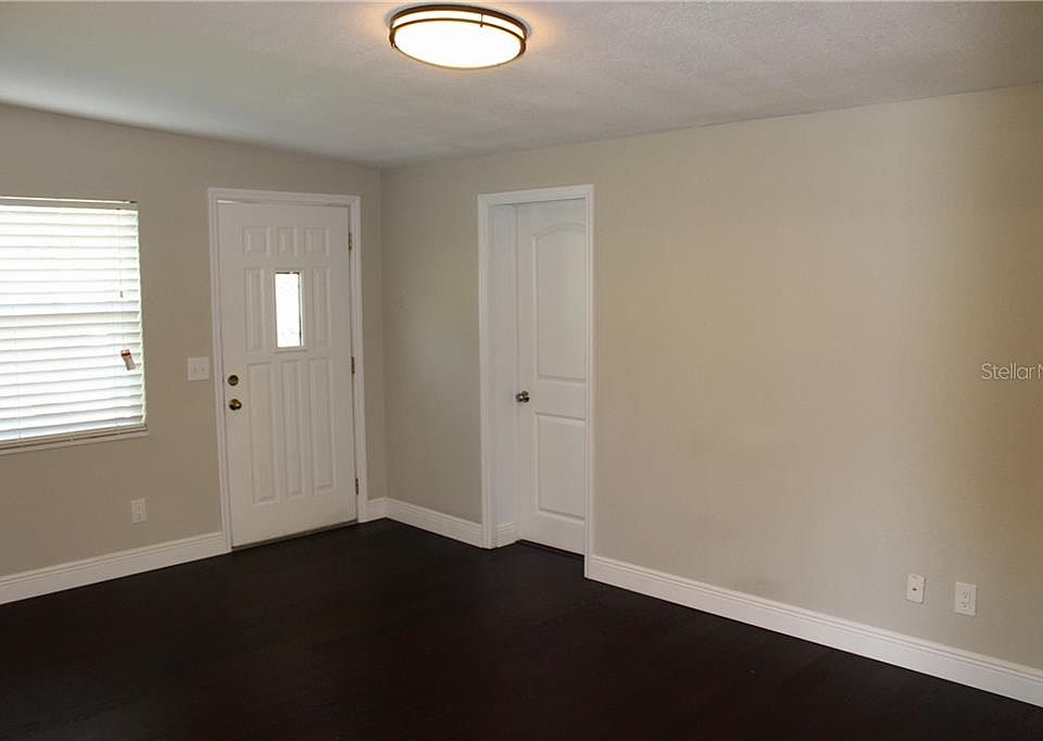 1st image of 3036 Stanhope Ave