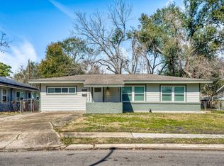 5014 Viking Dr, Houston, TX 77092