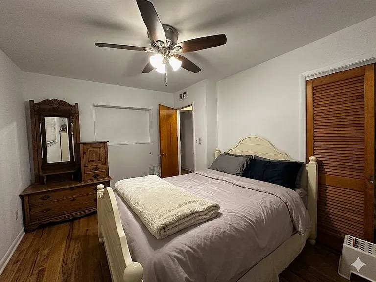 9488 Conklin Ave — Photo 28