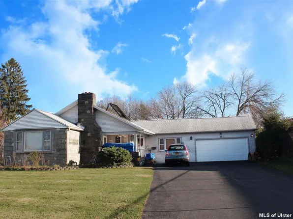 18 York Pl, Kingston, NY 12401