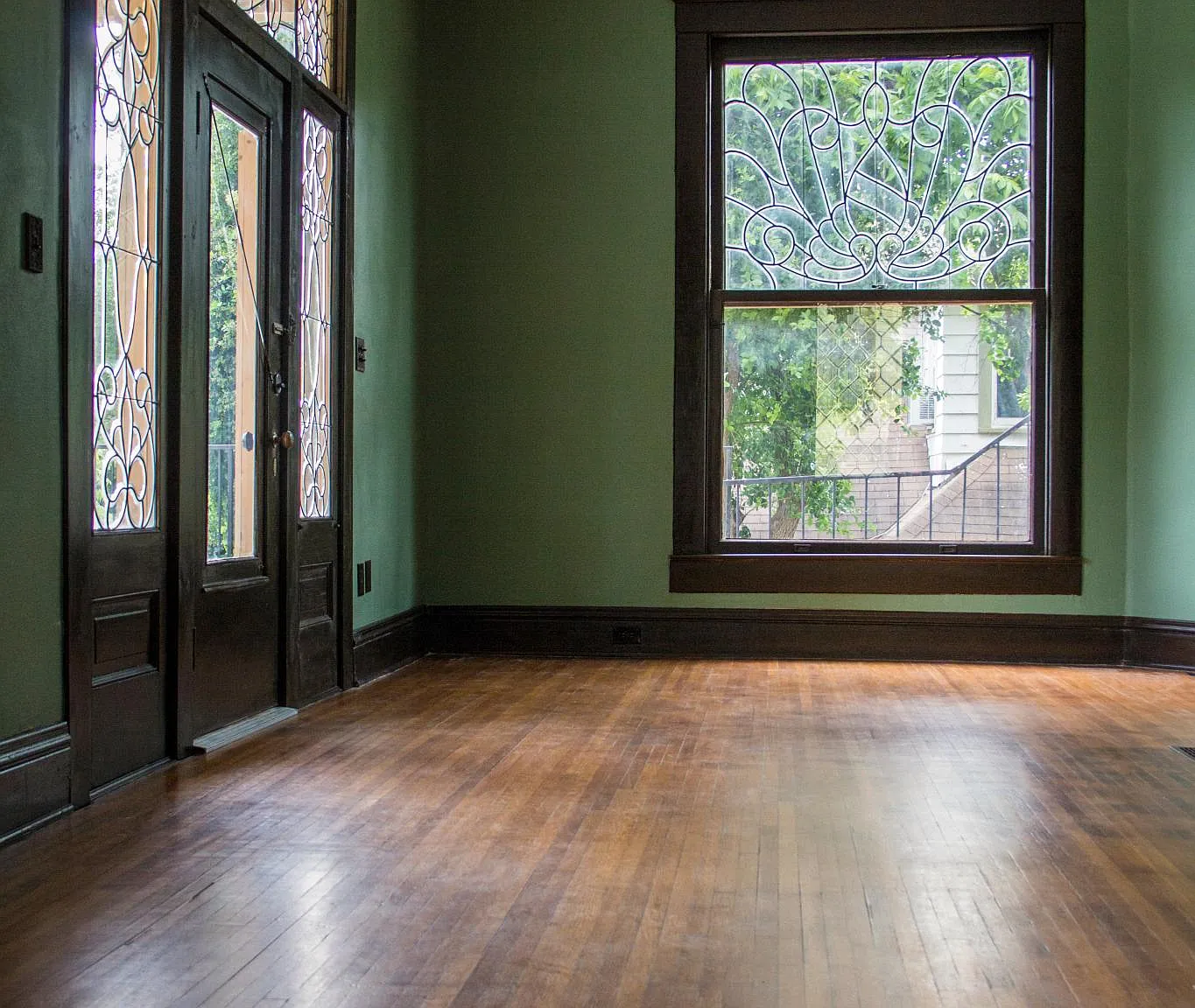 1 bed, 1.5 bath, 1455 sqft, $1,500 — Photo 2