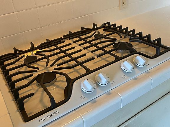 3rd image of 601 E Acacia Ave #9
