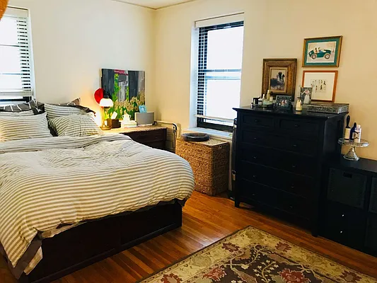 Rented by Keller Williams NYC | media 22