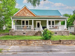 36 Shaw St, Kingston, GA 30145