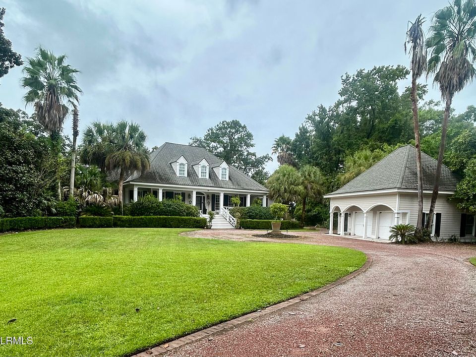 1st image of 20 Audubon Road