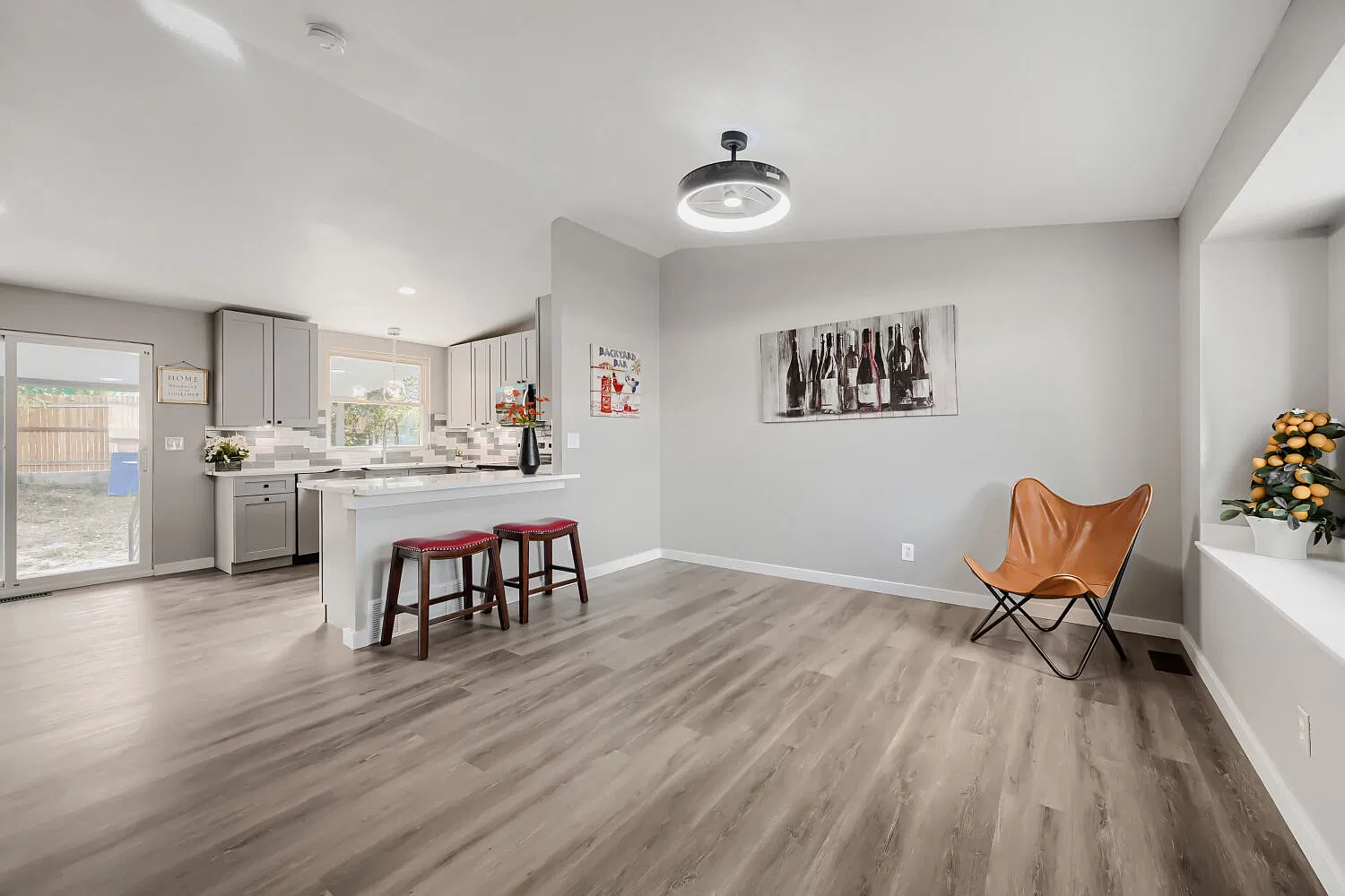 3 bed, 1592 sqft, $2,950 — Photo 4
