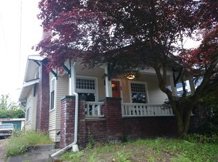 1825 N 54th St, Seattle, WA 98103