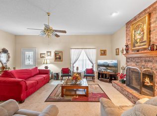 221 Vz County Road 4828, Chandler, TX 75758