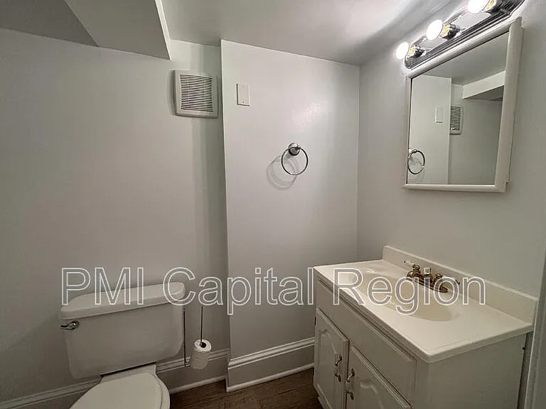 9919 Big Rock Rd — Photo 20