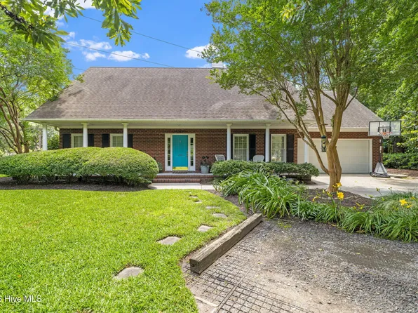 200 Greenwich Lane, Wilmington, NC 28409