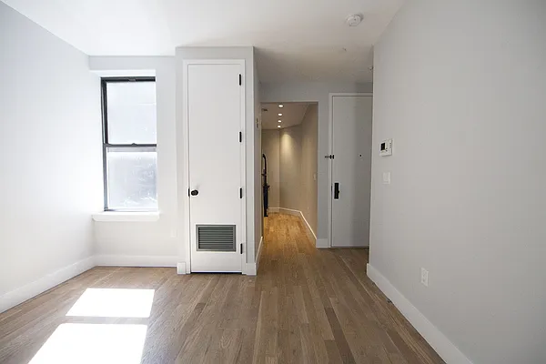 Rented by Brooklyn Group | media 24
