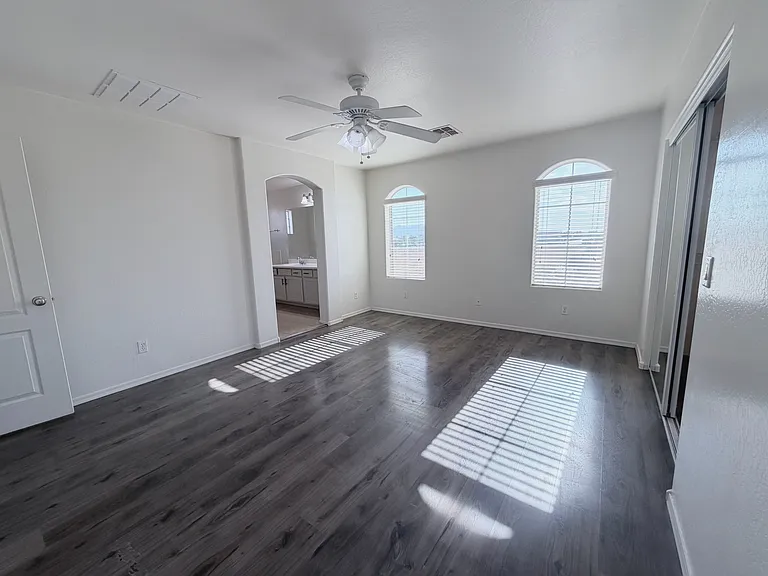 7164 S 48th Gln — Photo 38