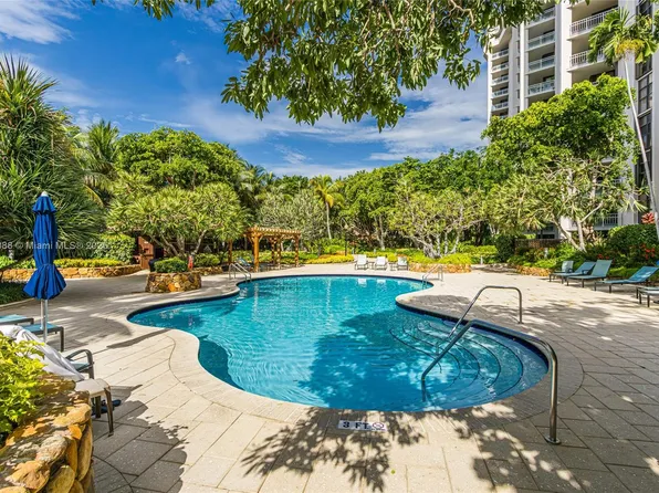 2000 Towerside Ter APT 406, Miami, FL 33138