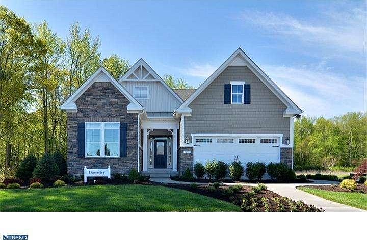 1st image of 636 Southerness Dr