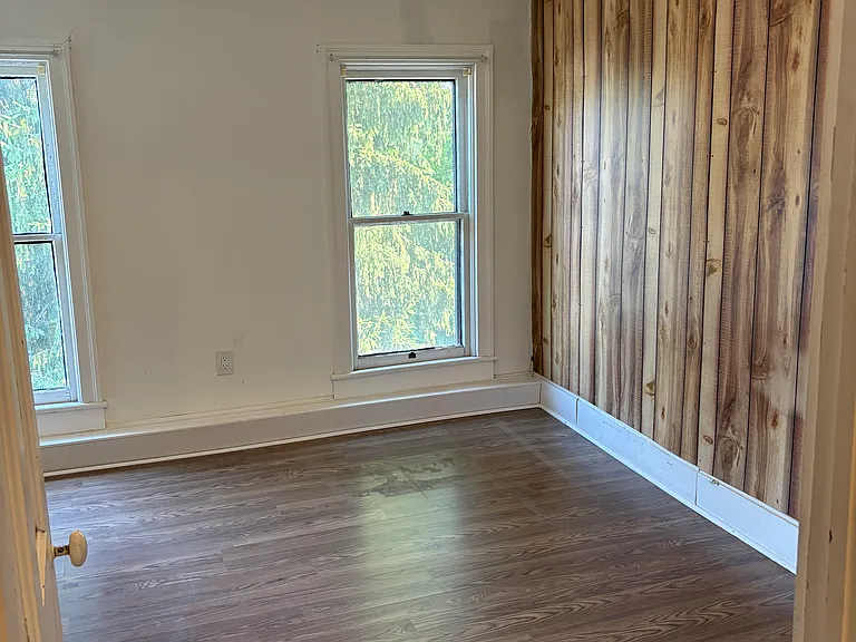 35 Center St #2 — Photo 12