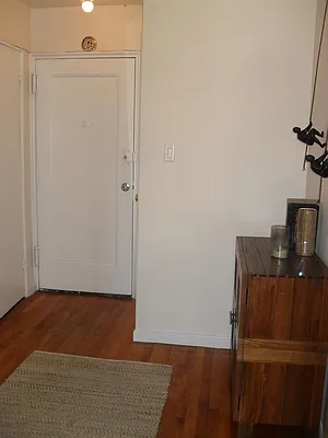 Rented by Keller Williams NYC | media 27