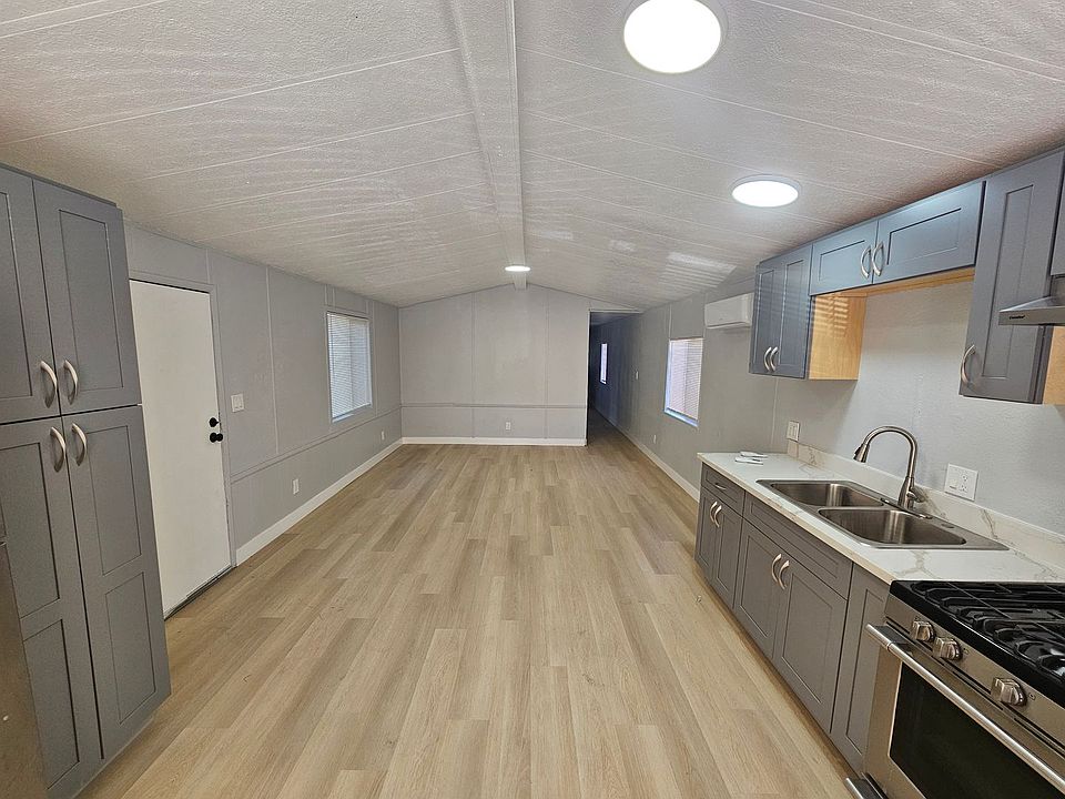1st image of 639 S Elmhurst Ave #0