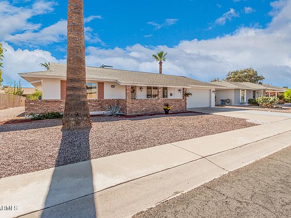 5th image of 10729 W TROPICANA Circle N