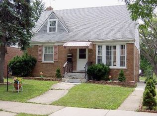 426 Frederick Ave, Bellwood, IL 60104