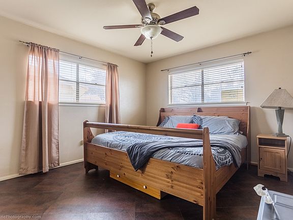 2nd image of 1436 Inwood Dr