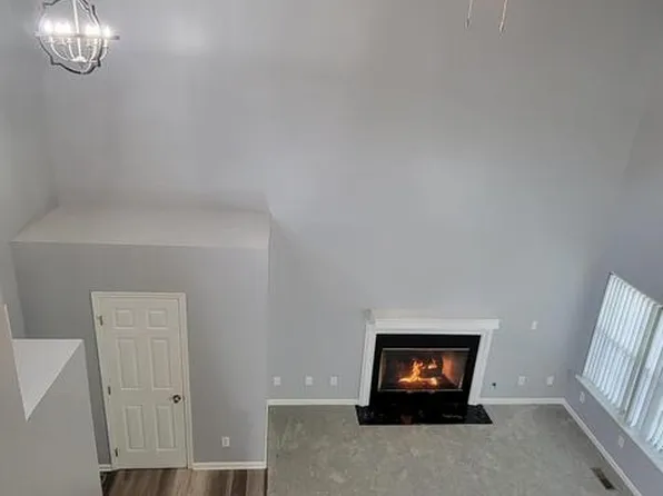 4801 Middlesex Dr, Worthington Hills, KY 40245