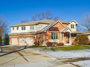 1428 Arlington Ln, Schaumburg, IL 60193