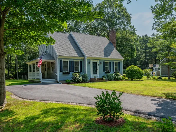 8 Bosuns Psge, East Sandwich, MA 02537