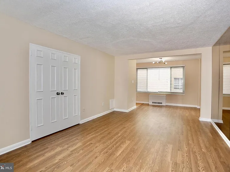 1727 Massachusetts Ave NW #810 — Photo 2