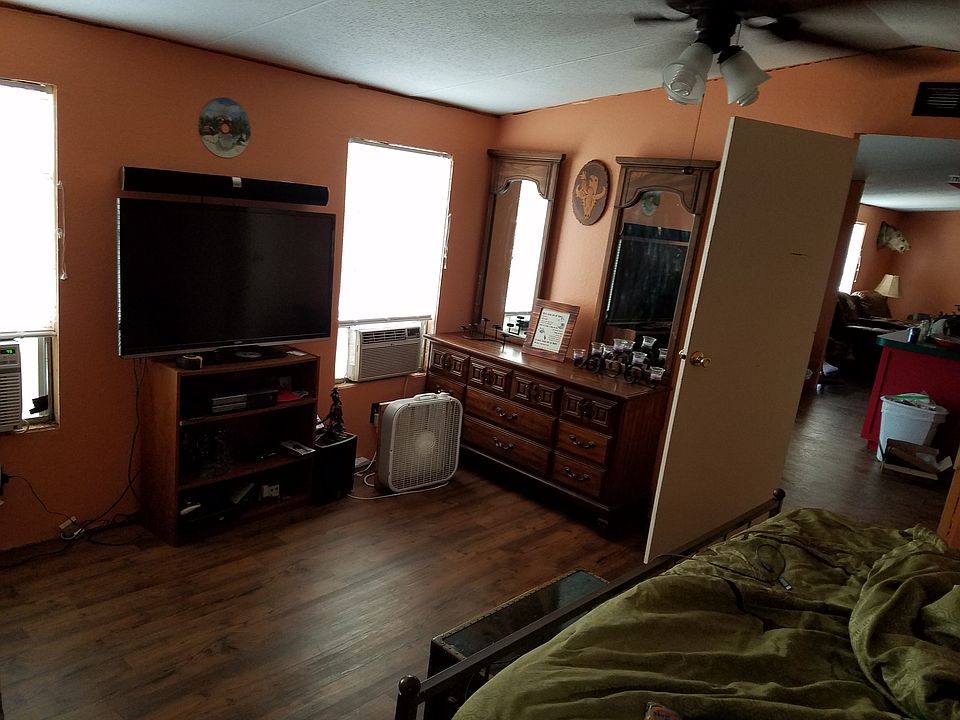 1st image of 206 S Caddo St