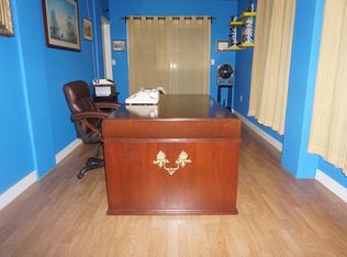 8 Carpenter St, Manchester, NH 03104