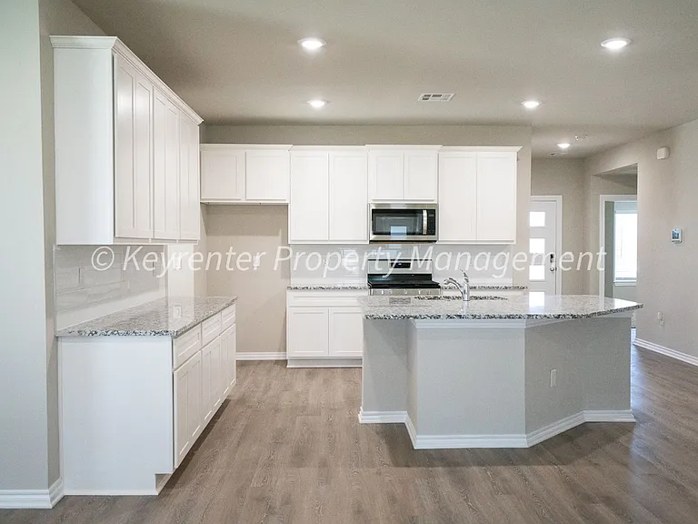 14505 Gravity Falls Ln — Photo 3