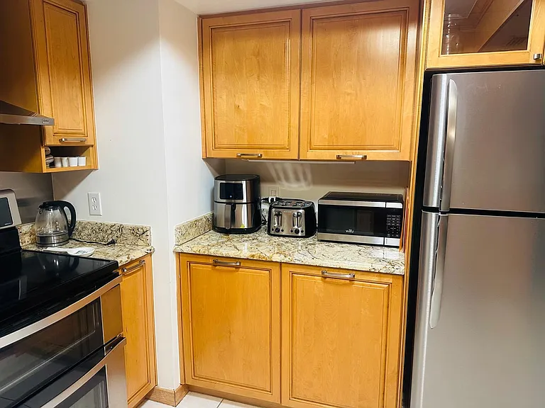 1337 Center Ln — Photo 24