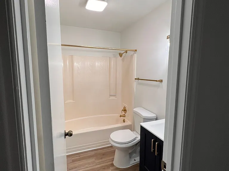 Full bath