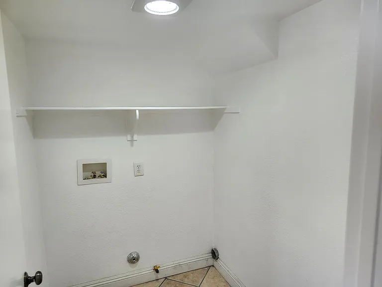 13898 Clydesdale Run Ln — Photo 18