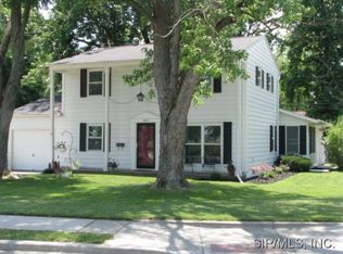 922 W Harnett St, Mascoutah, IL
