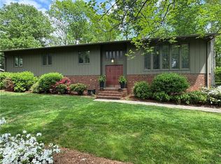 110 Sagewood Rd, Jamestown, NC 27282