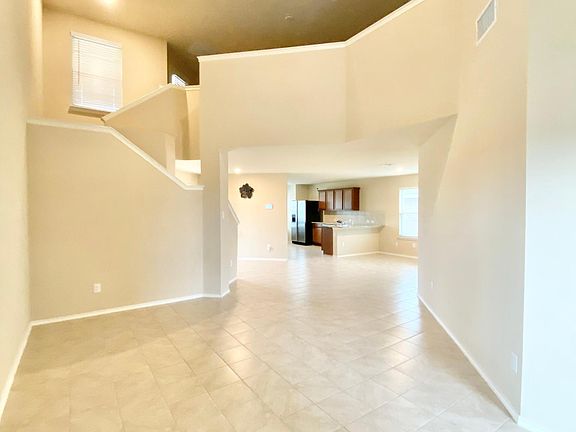 4th image of 2507 Brentwood Dr