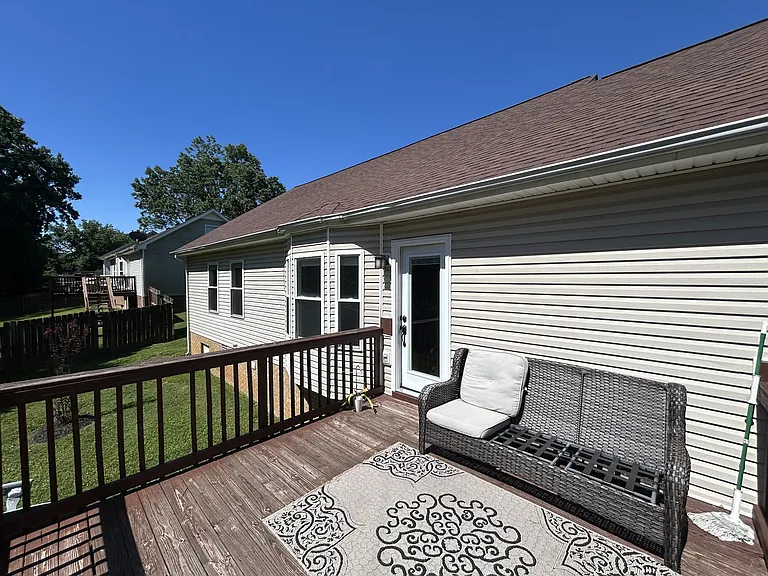 808 Leigh Ann Dr — Photo 21