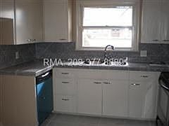 5th image of 275 S Latah St