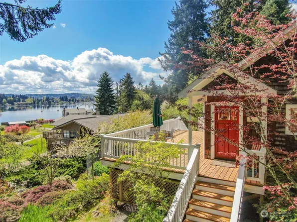 22501 100th Place SW, Vashon, WA 98070