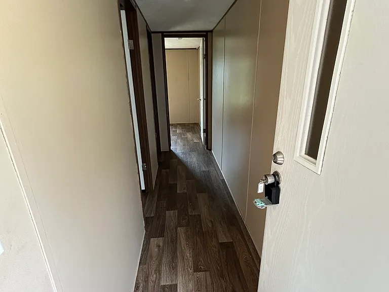 1521 Bunnys Dr — Photo 9