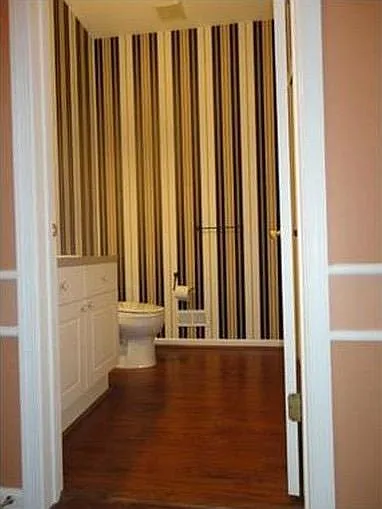 4112 Hermitage Dr — Photo 9
