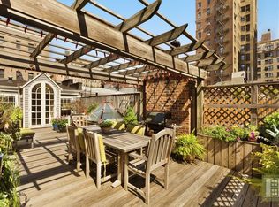 316 W 90th St, New York, NY 10024