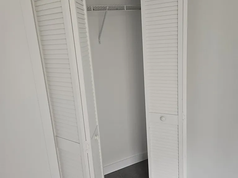 536 NW 42nd St #2 — Photo 8