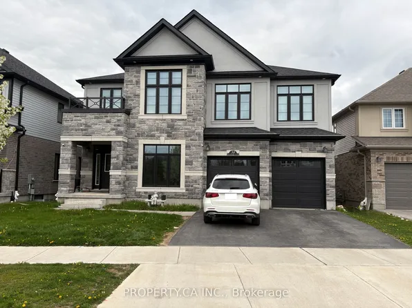 38 Falconridge Dr, Kitchener, ON N2K 0G1
