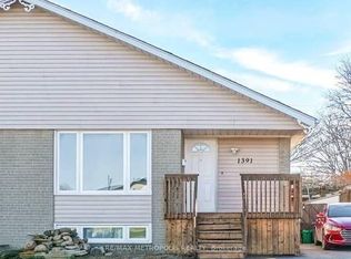 1391 Garvolin Ave, Pickering, ON L1W 1J7